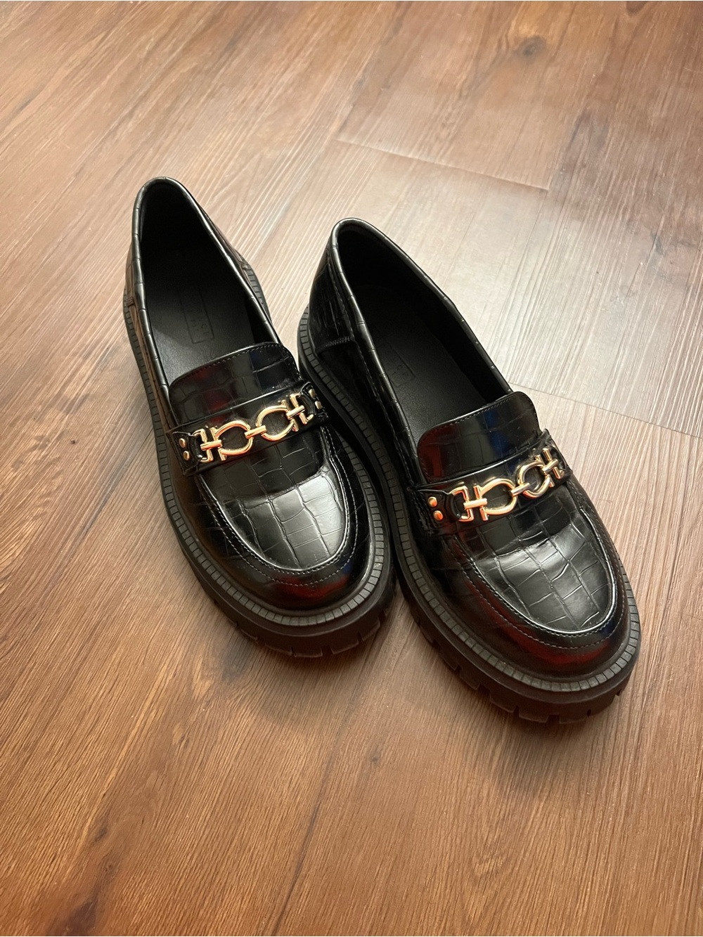 Topshop Black Croc-Embossed Loafers with Gold Chain
